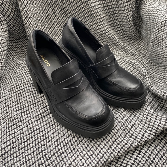 Chunky heeled platform - Picture 3 of 3